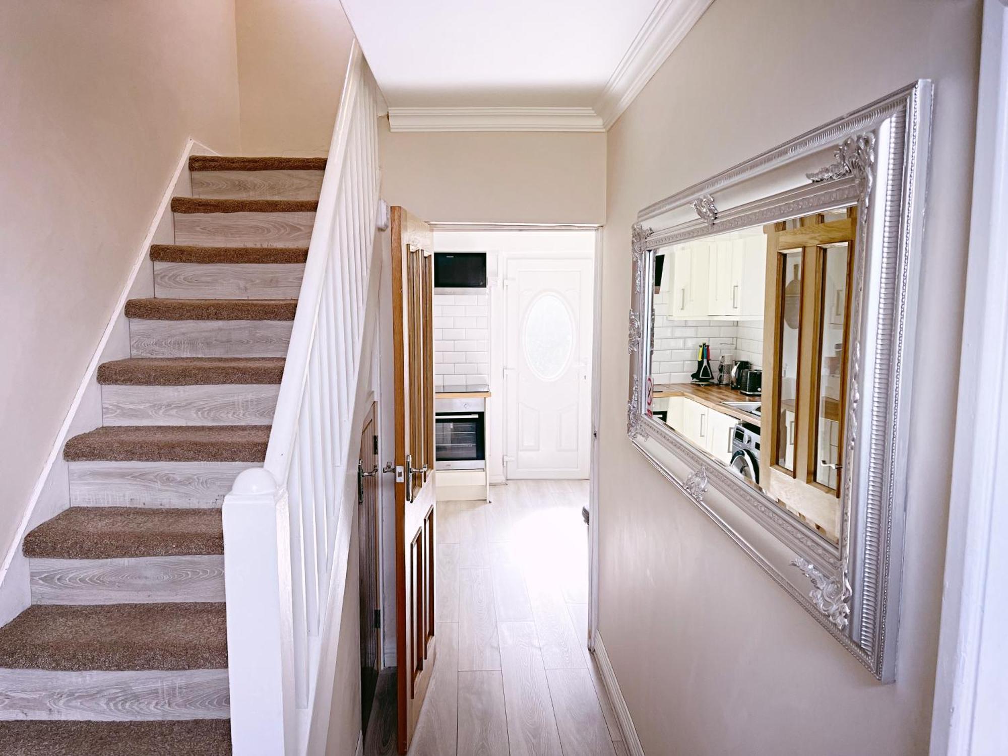 Entire 3-Bedroom Home In Oldham - Guest House Eksteriør bilde
